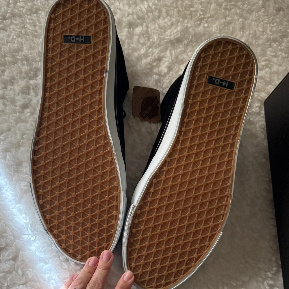 Harley-Davidson Black High-Top Sneakers - Picture 11 of 11